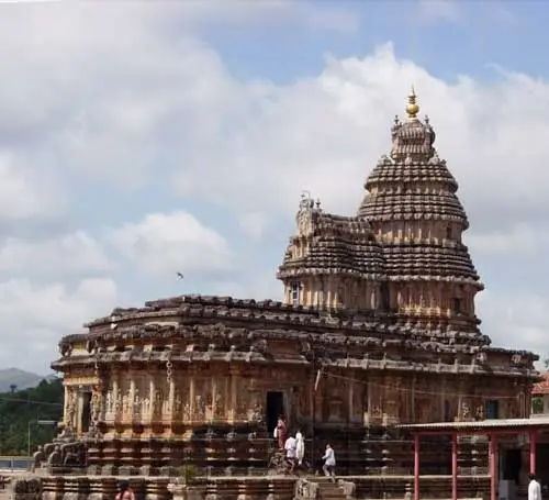 Beautiful view of Sharadamba Temple near Chikmagalur in Sringeri